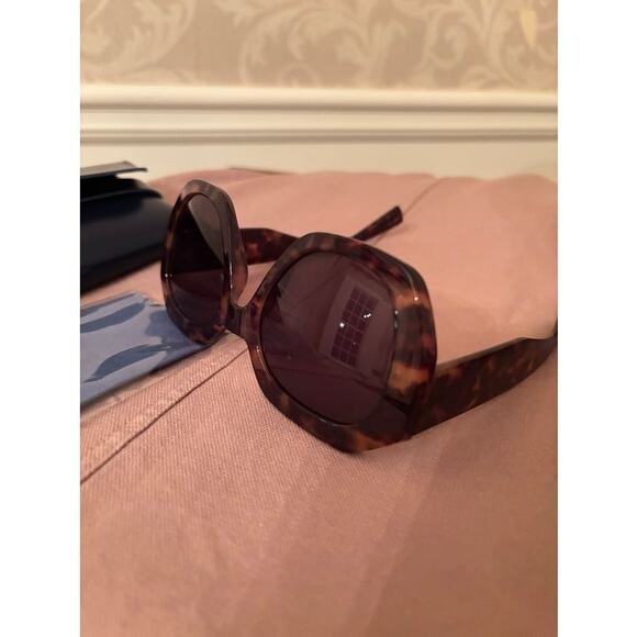 FREYRS oversized sunglasses main image 10